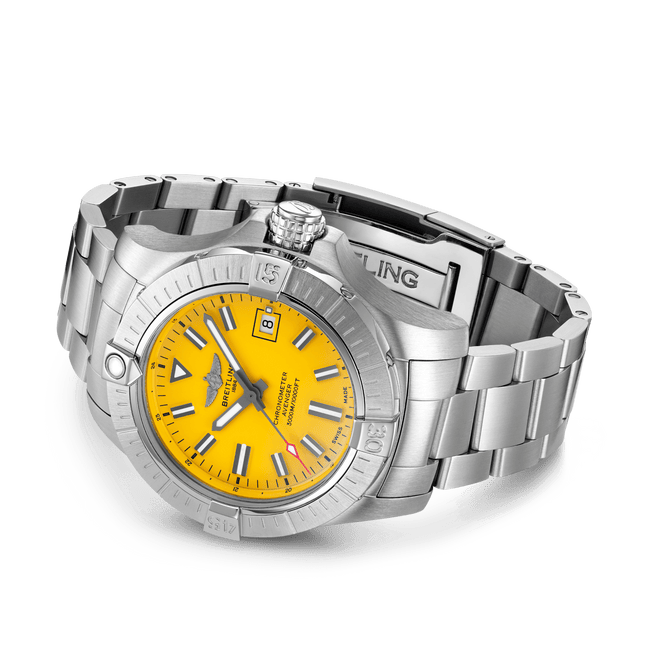 Breitling Avenger Automatic Seawolf Steel Yellow Dial 45mm - Front