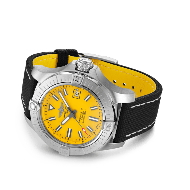Breitling Avenger Automatic Seawolf Steel Yellow Dial 45mm - Front