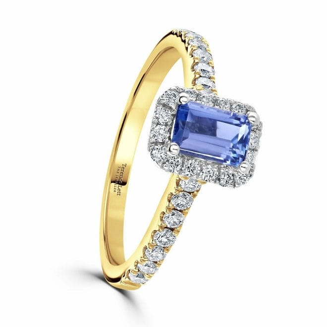 18ct Yellow Gold Emerald Cut Aquamarine & Round Brilliant Diamond Cluster Ring with Diamond Set Shoulders DR2837