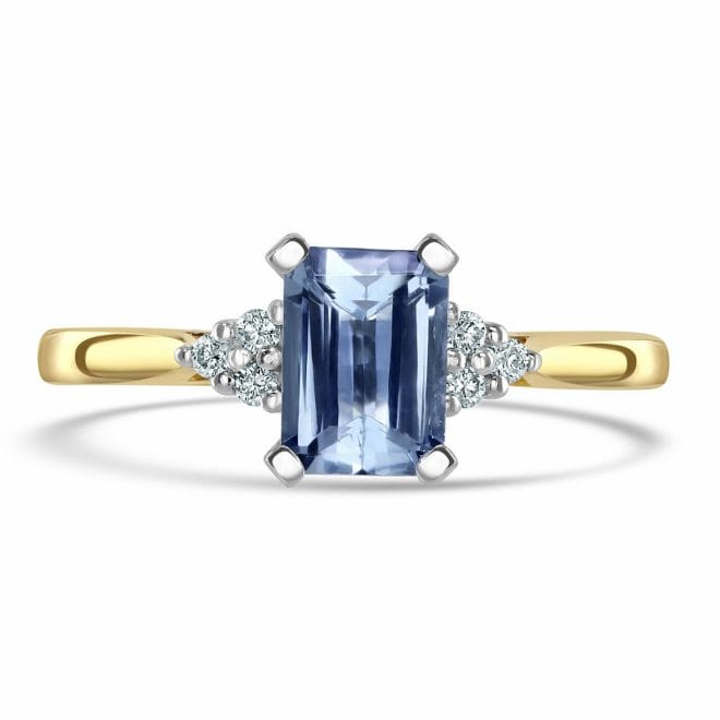 18ct Yellow Gold Emerald Cut Aquamarine & Round Brilliant Diamond Trefoil Ring DR3174 Front